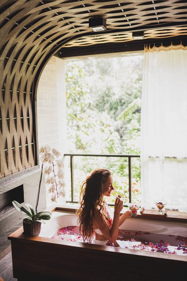 Les bienfaits du spa à domicile : santé et sérénité